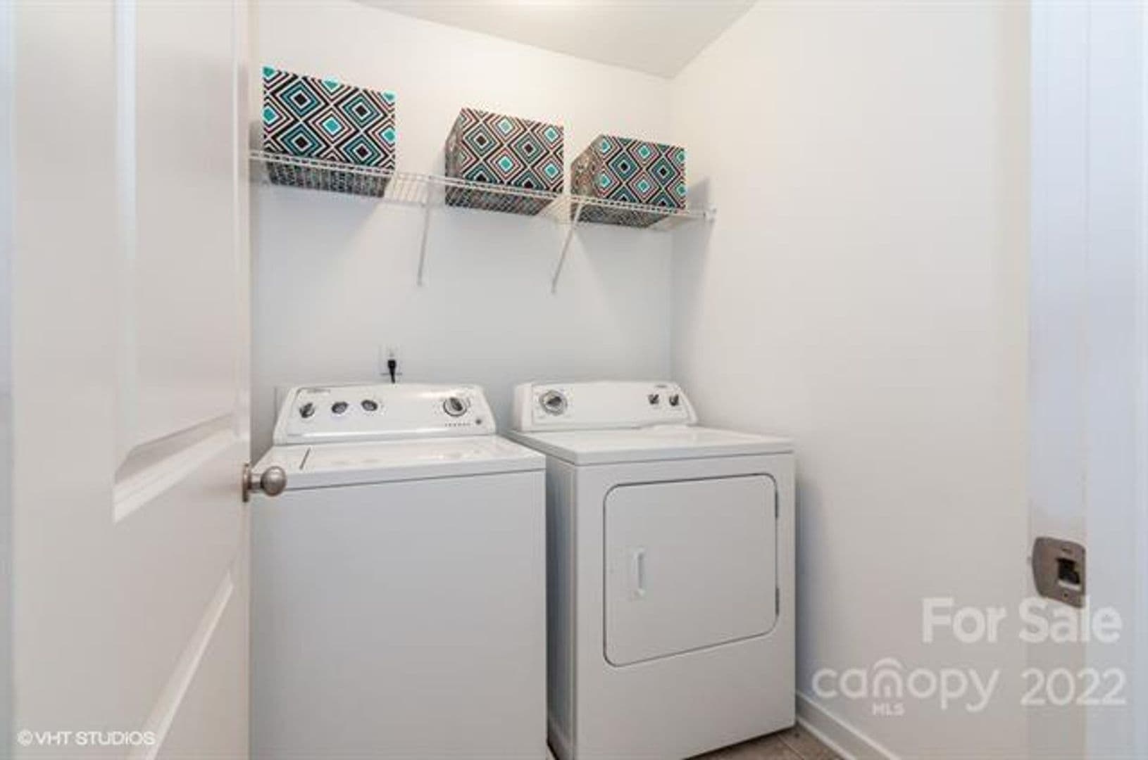 515 Alderman Ln — photo 18