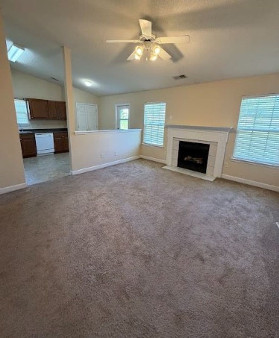 2420 Damascus Dr — photo 3