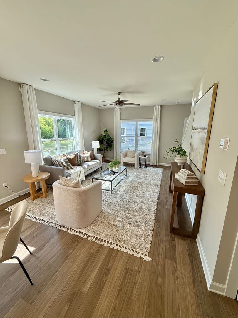 8012 Joy Crossing Lane — photo 6