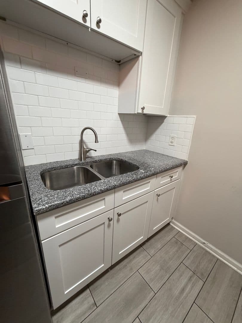 1100 Chandler Dr Suite 104 — photo 6