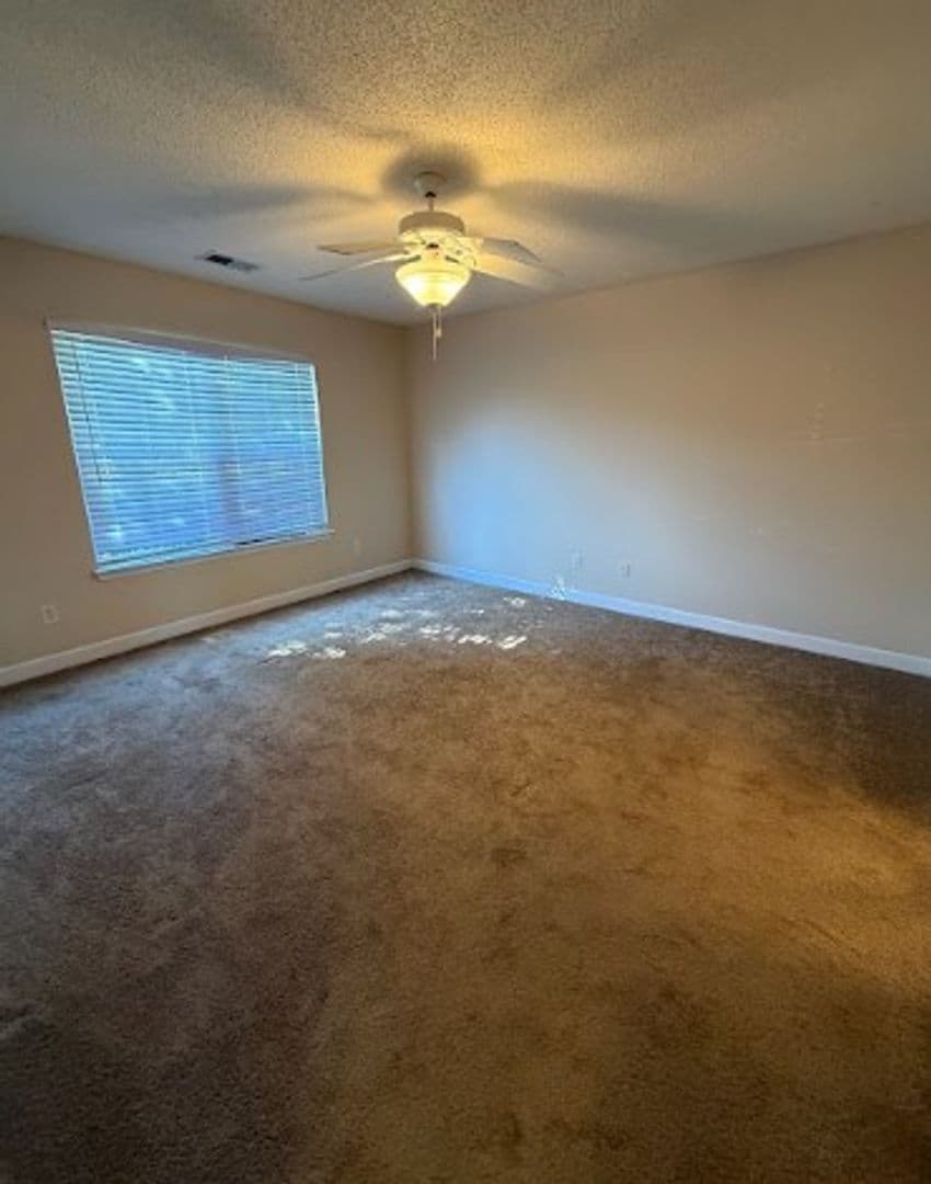 2420 Damascus Dr — photo 6