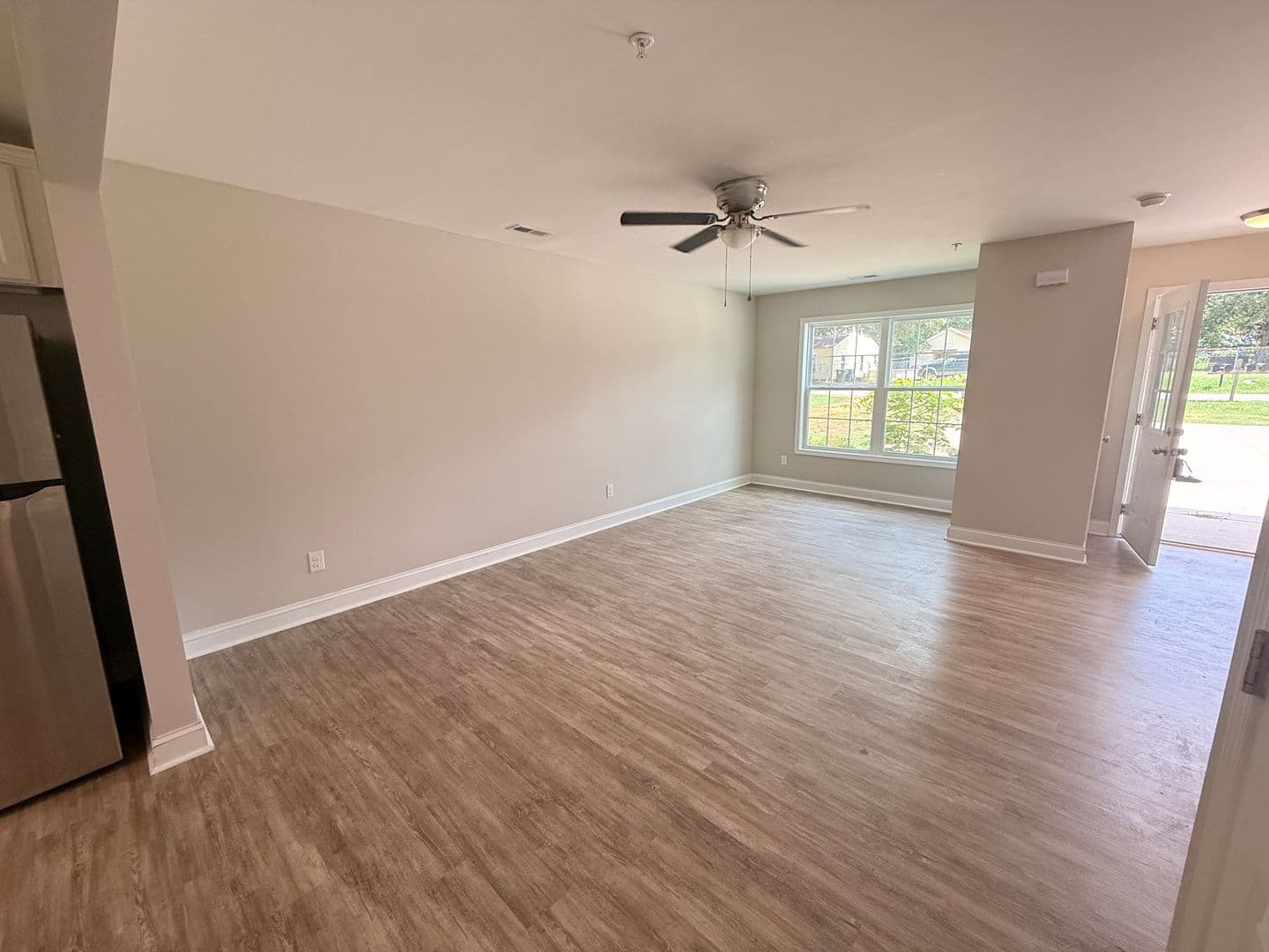 1207 Davis ST, Unit 4 — photo 4