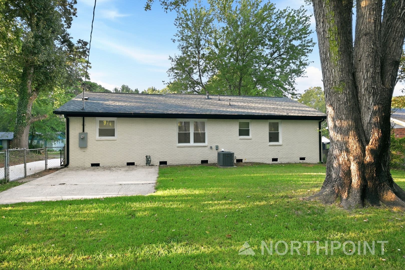 7124 Sherbourne Dr — photo 10