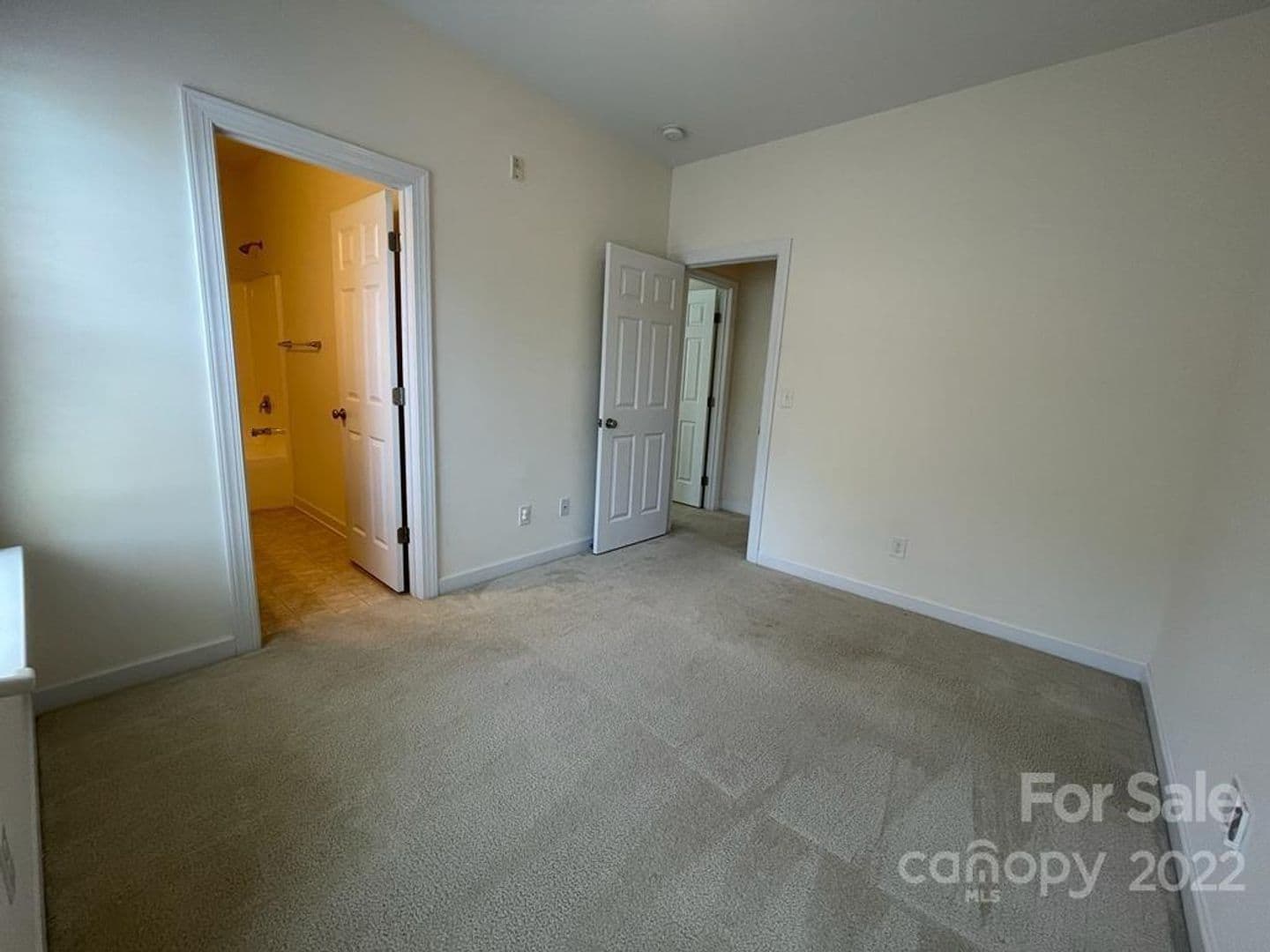 14639 Juventus St — photo 11
