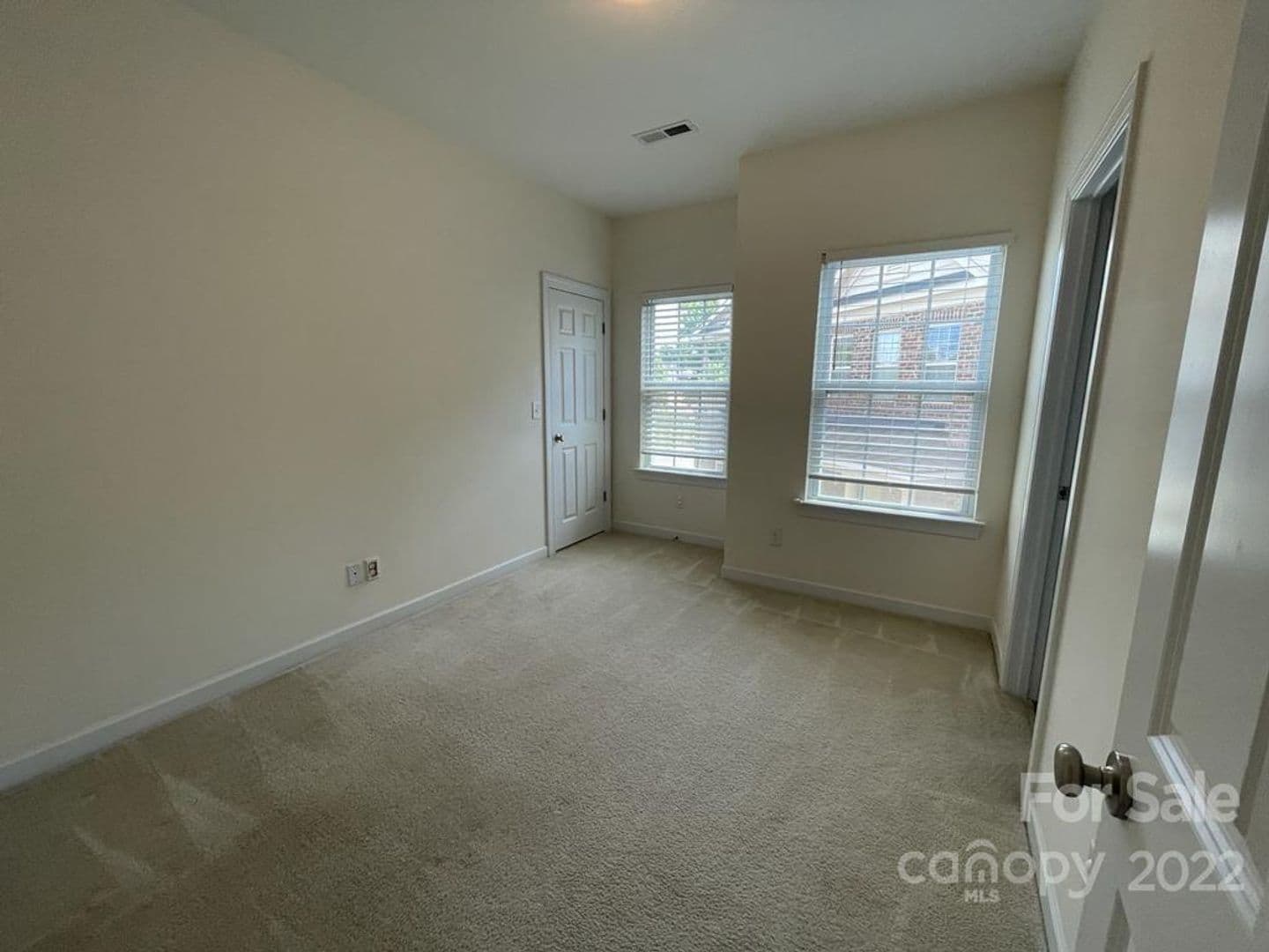 14639 Juventus St — photo 10