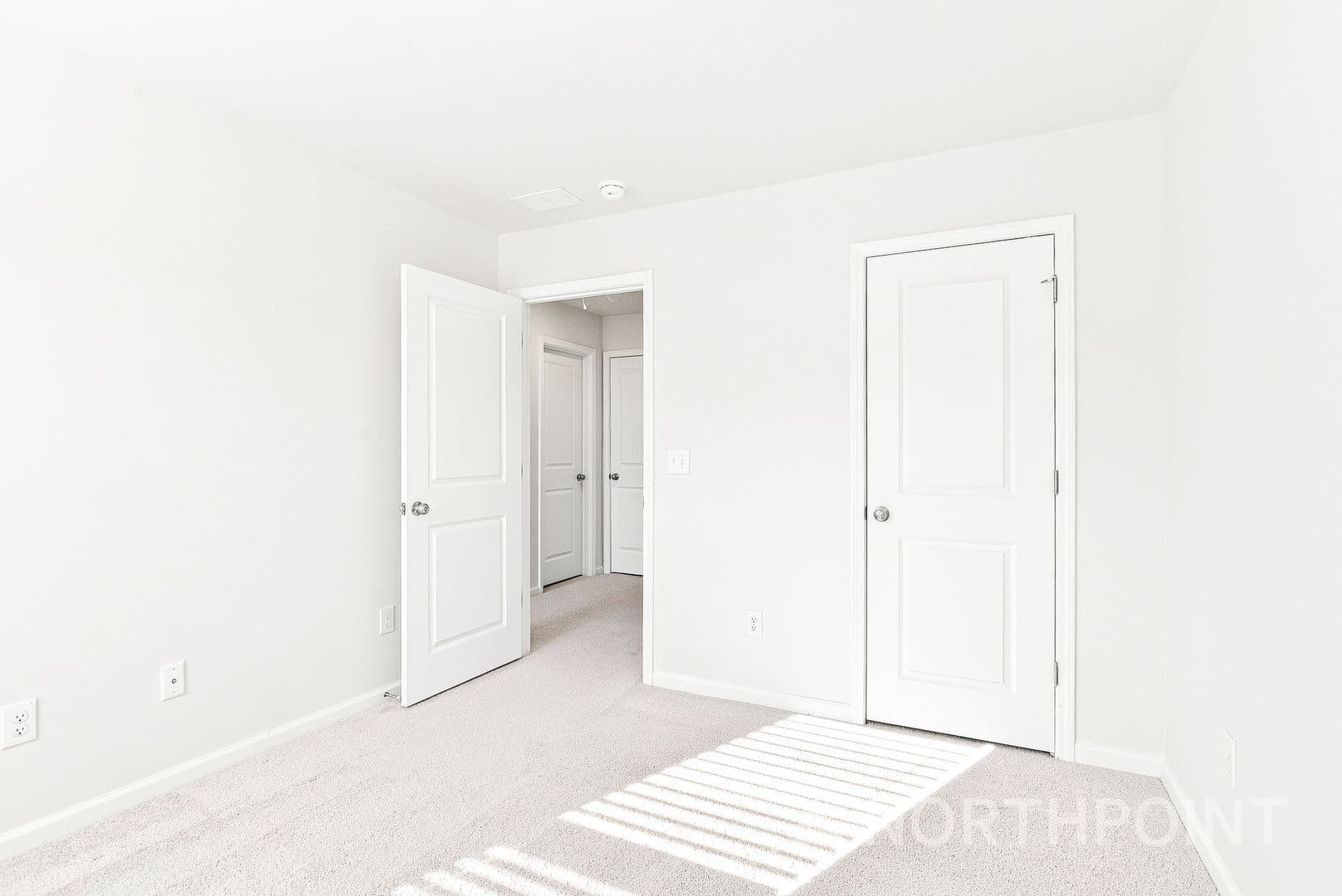 3740 YORKSHIRE PLACE — photo 12