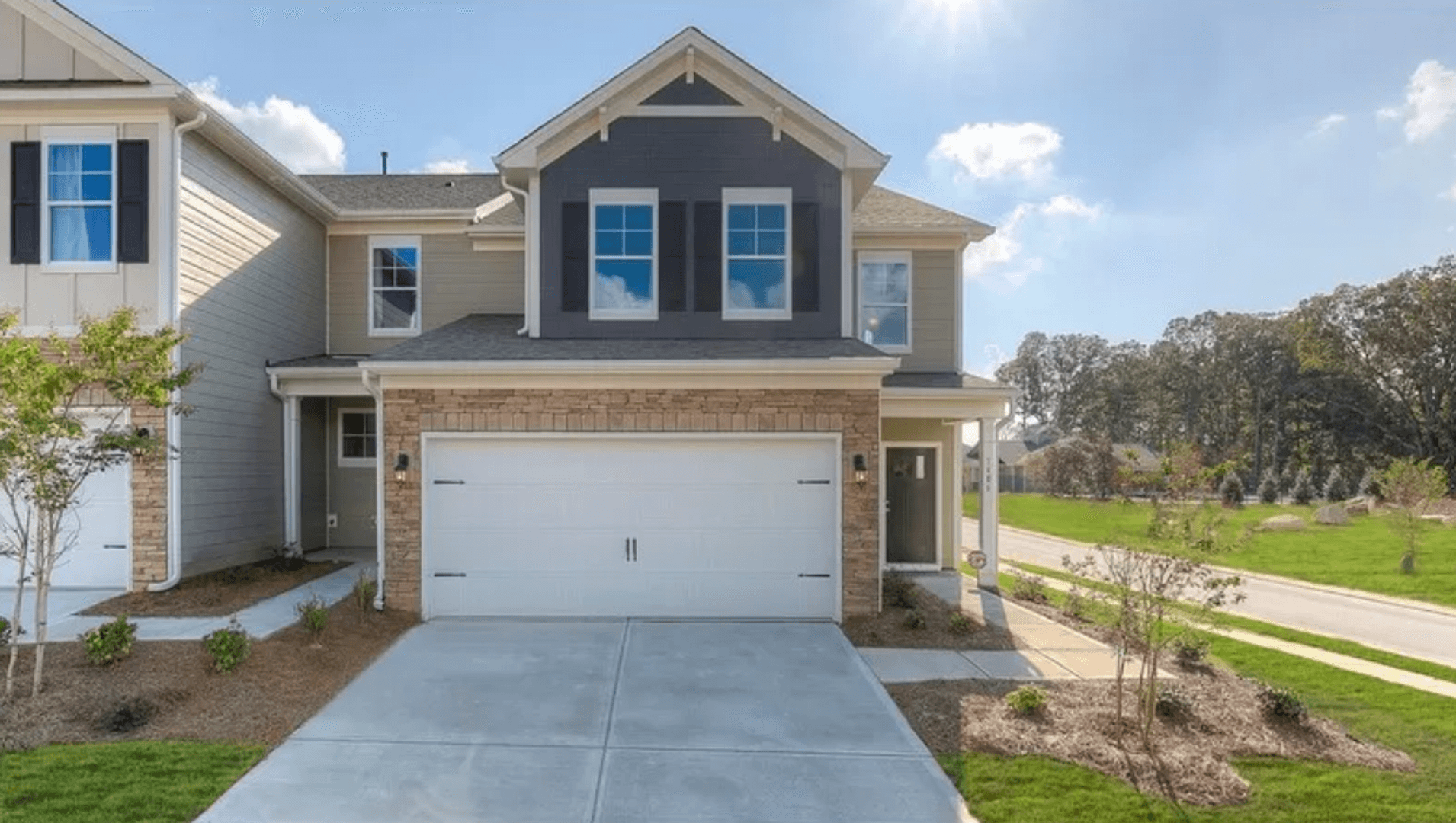 4264 Plumeria Way — photo 1