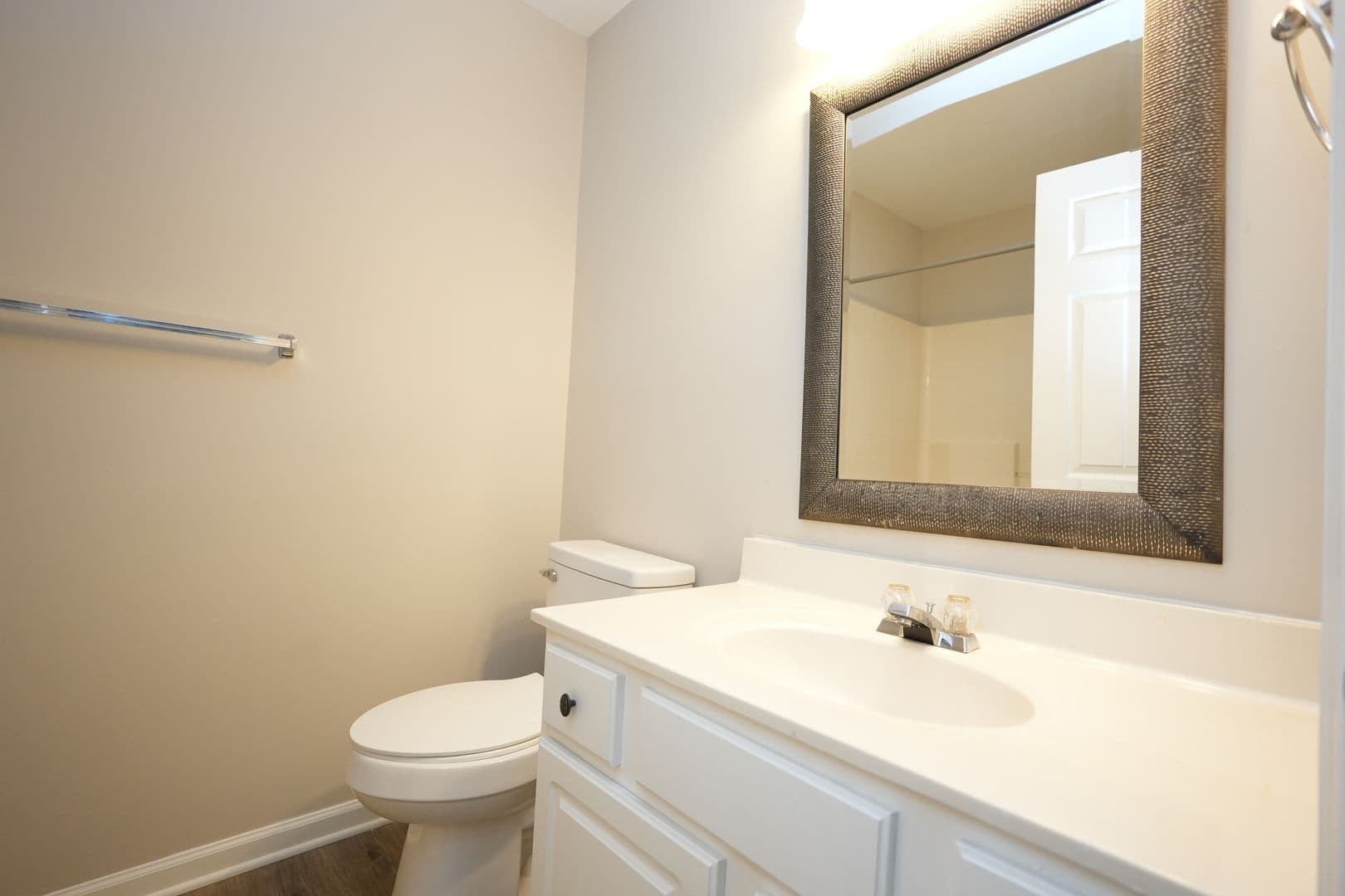 8065 Stoneham Ct — photo 13