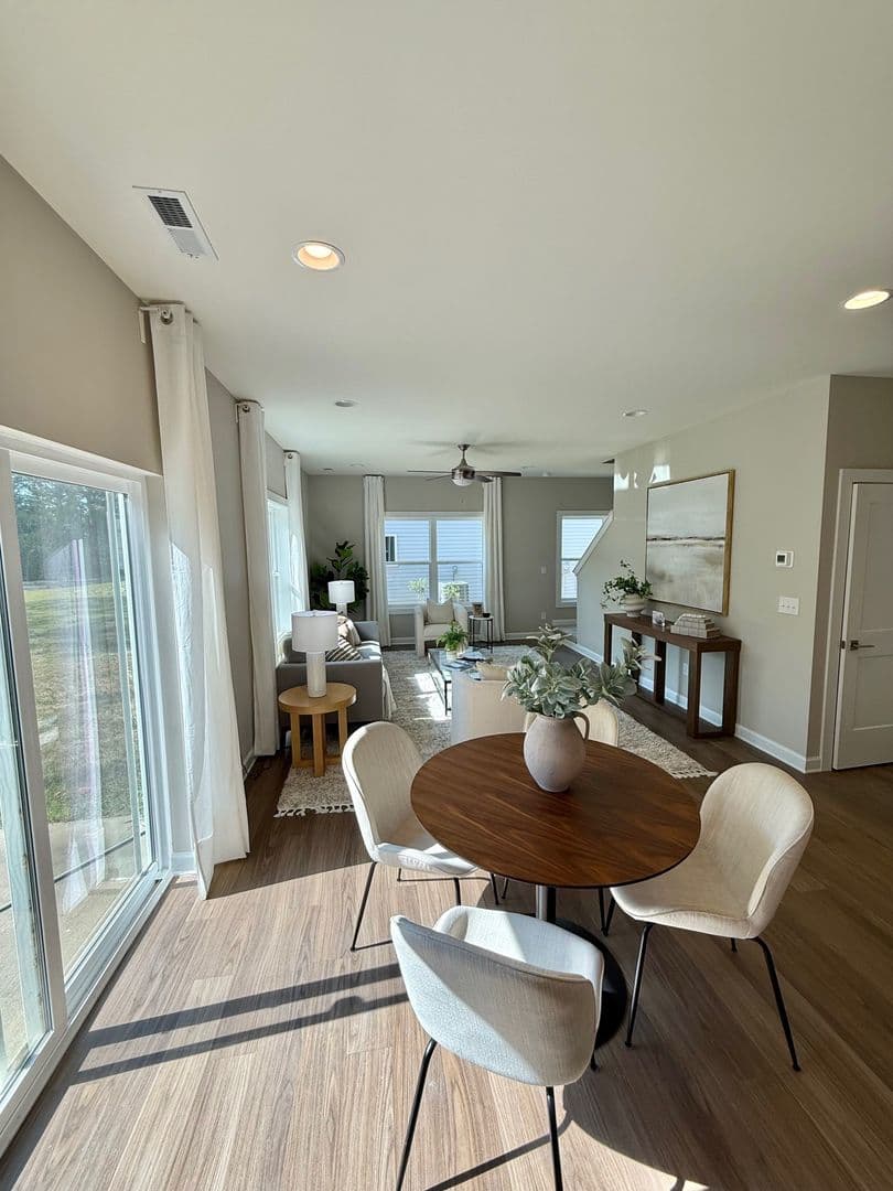 8012 Joy Crossing Lane — photo 8