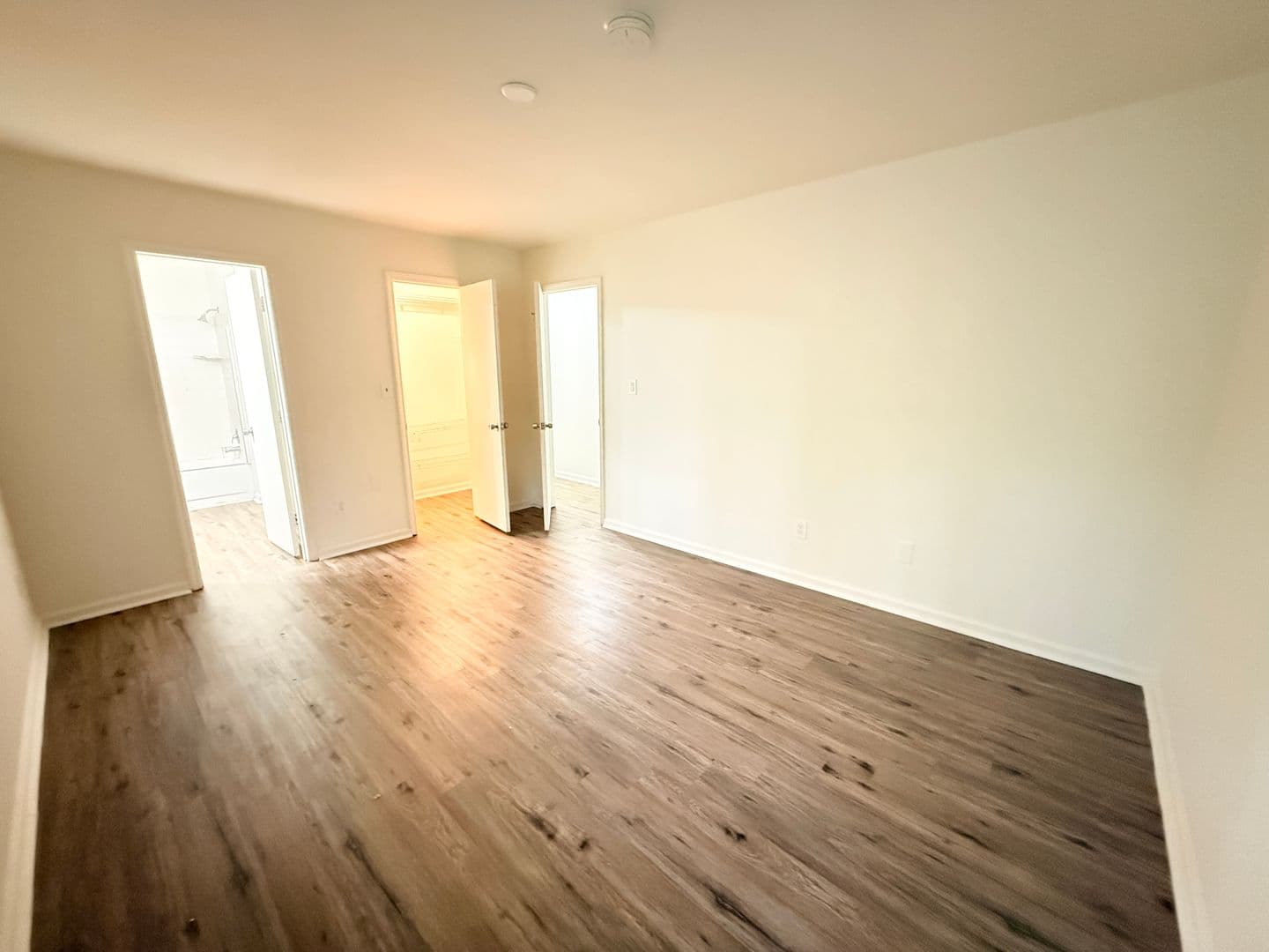 8720 Mornington Dr — photo 16