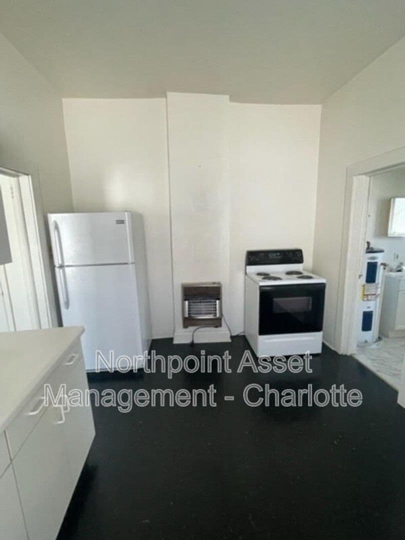 51 Rex Ave Unit A — photo 4