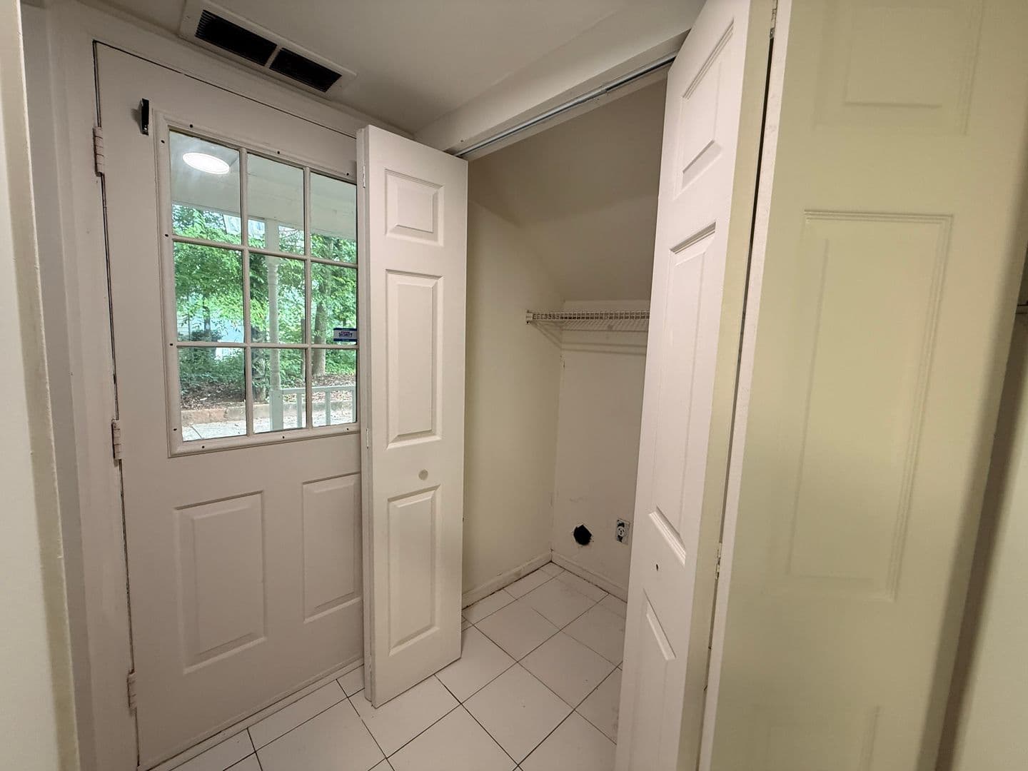 8720 Mornington Dr — photo 10