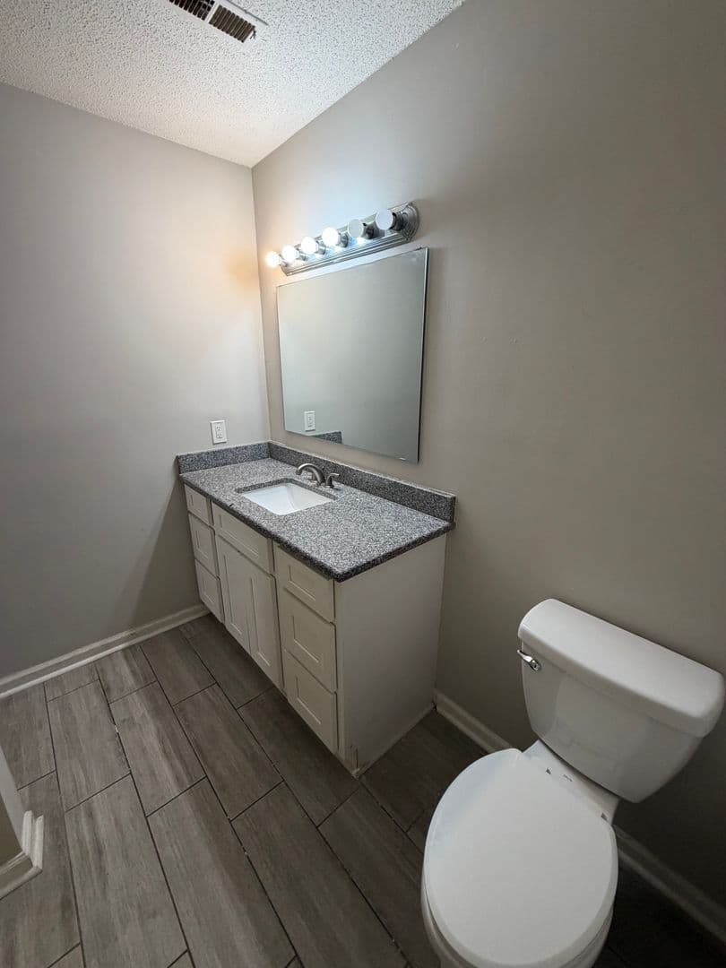 1100 Chandler Dr Suite 104 — photo 10