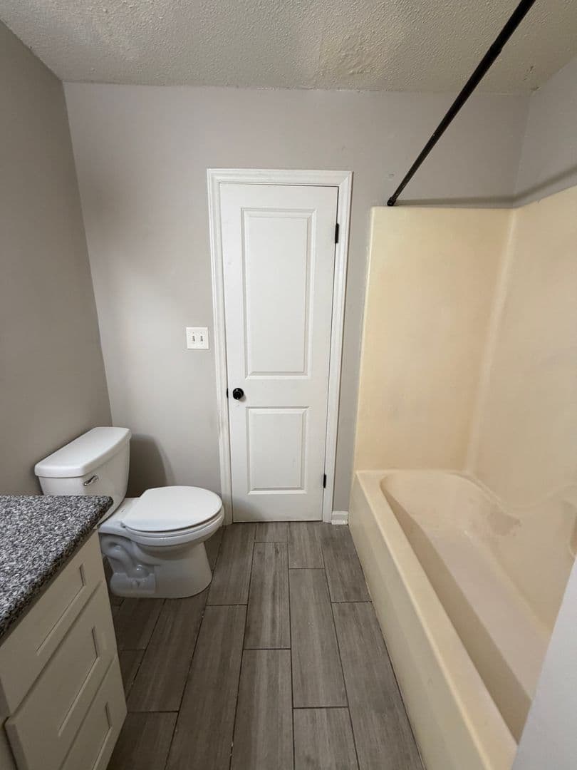 1100 Chandler Dr Suite 104 — photo 9