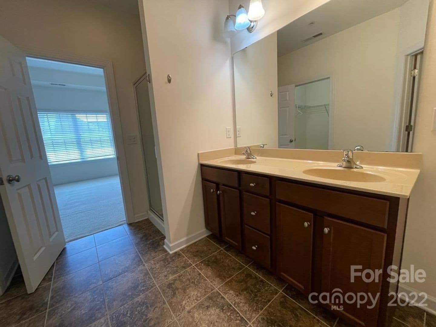 14639 Juventus St — photo 20