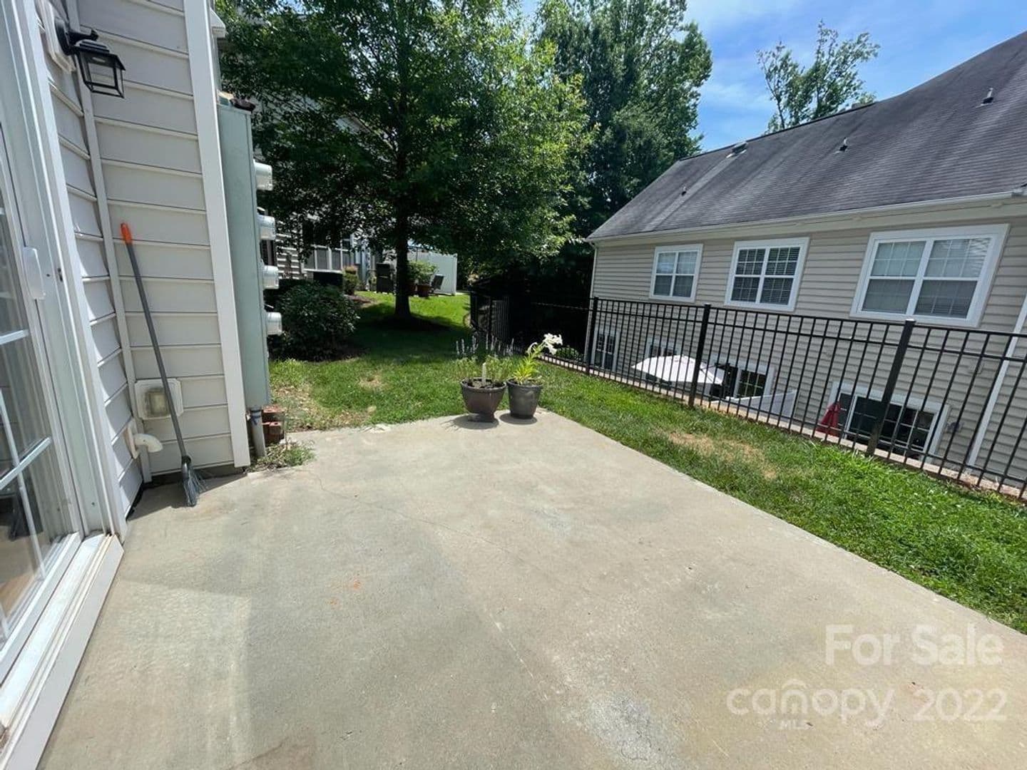 14639 Juventus St — photo 22