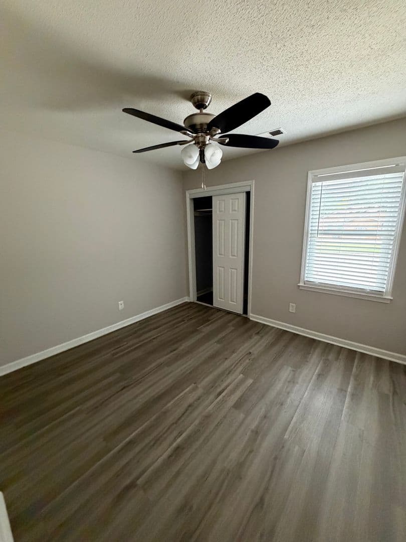 1100 Chandler Dr Suite 104 — photo 8