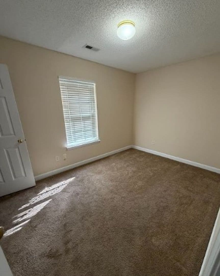 2420 Damascus Dr — photo 7