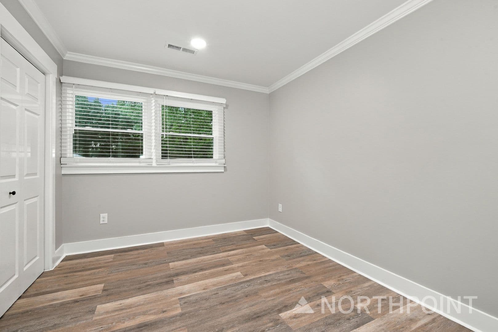 7124 Sherbourne Dr — photo 7