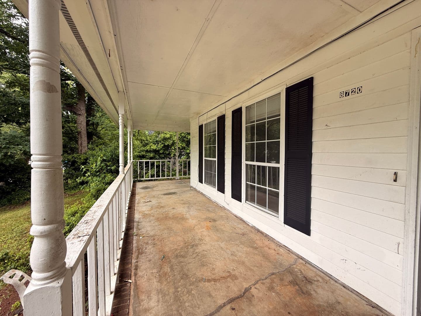 8720 Mornington Dr — photo 3