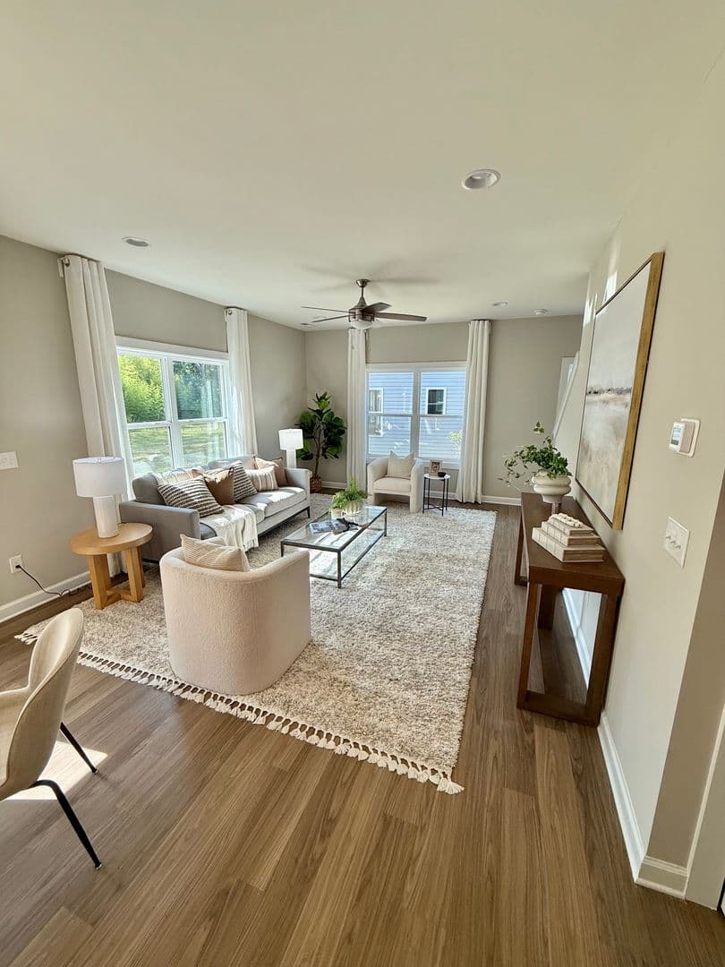 8041 Joy Crossing Ln - Photo 4