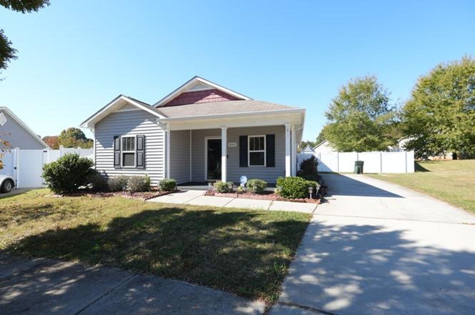 18007 Lynn Ln - Photo 1
