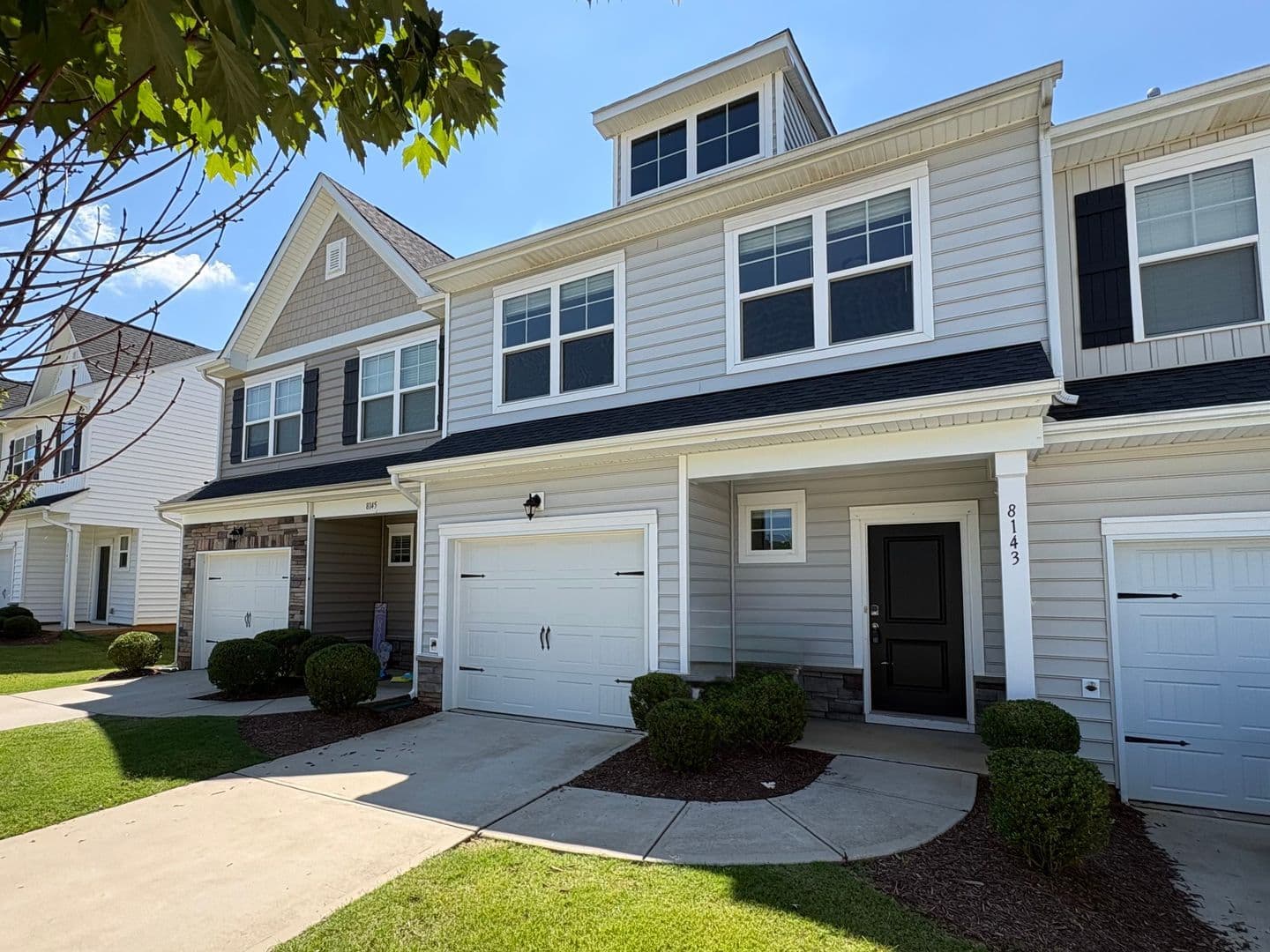 8143 Sheffield Dr - Photo 1