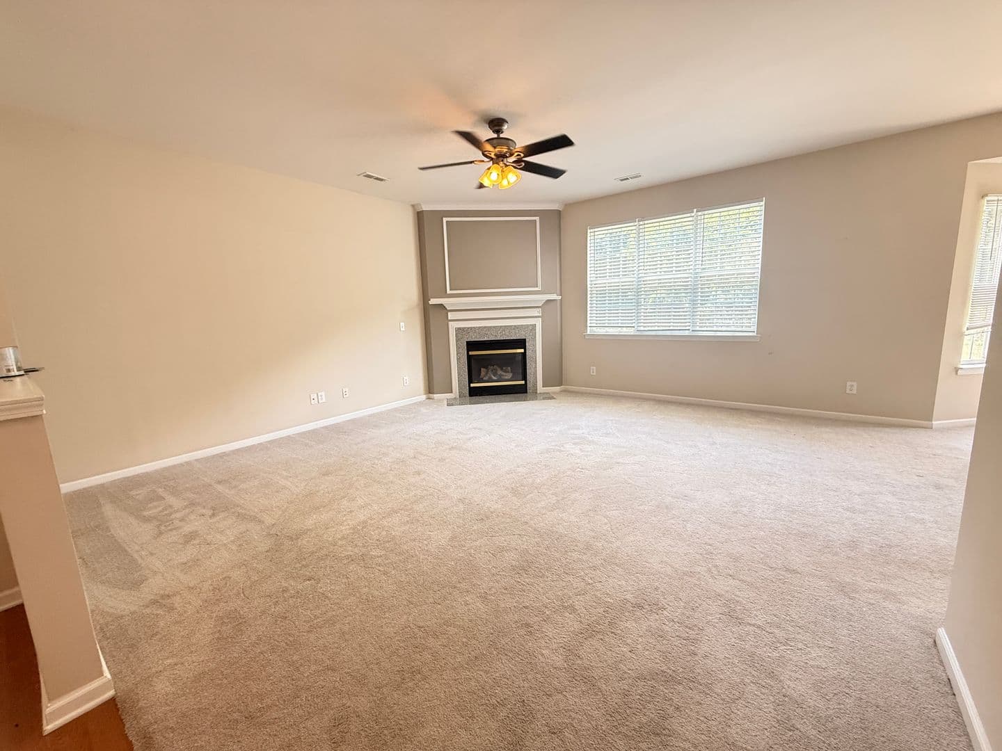 17418 Westmill Ln - Photo 2