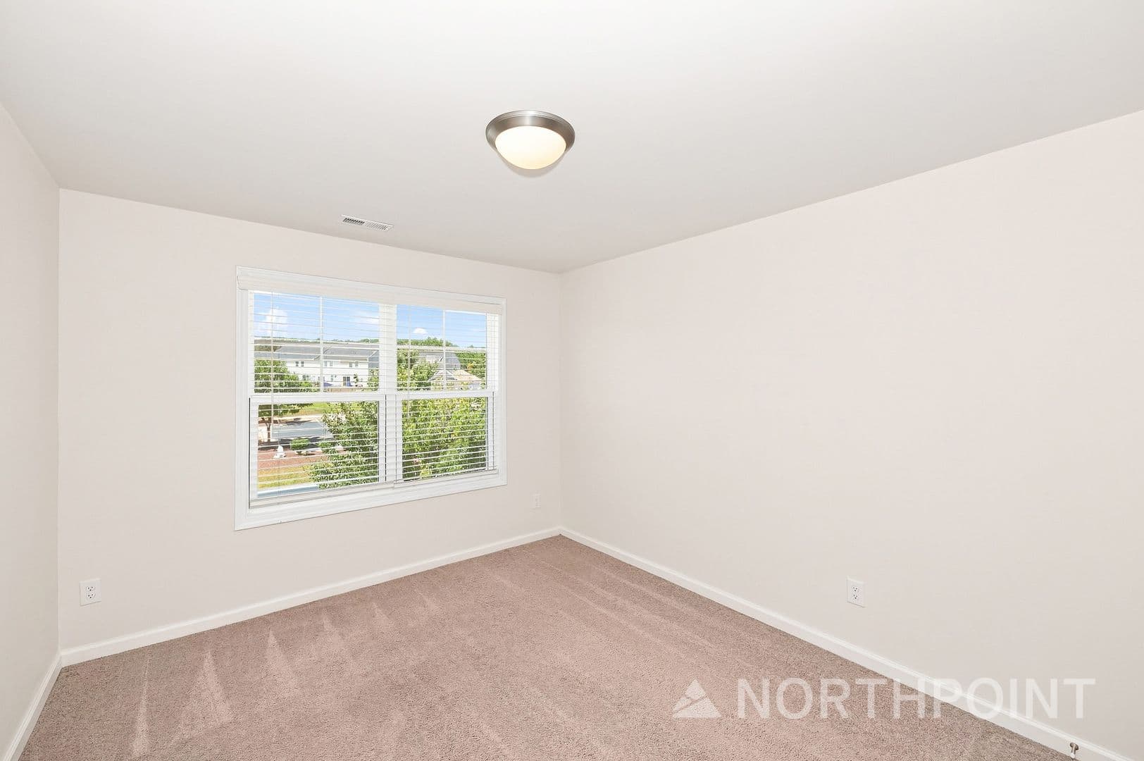 8143 Sheffield Dr — photo 11
