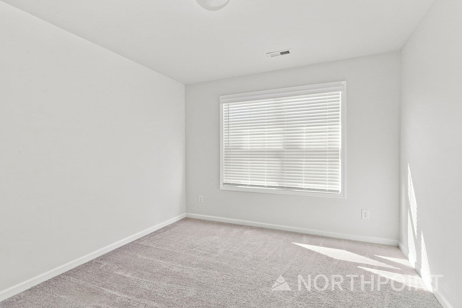 8171 Sheffield Dr — photo 10
