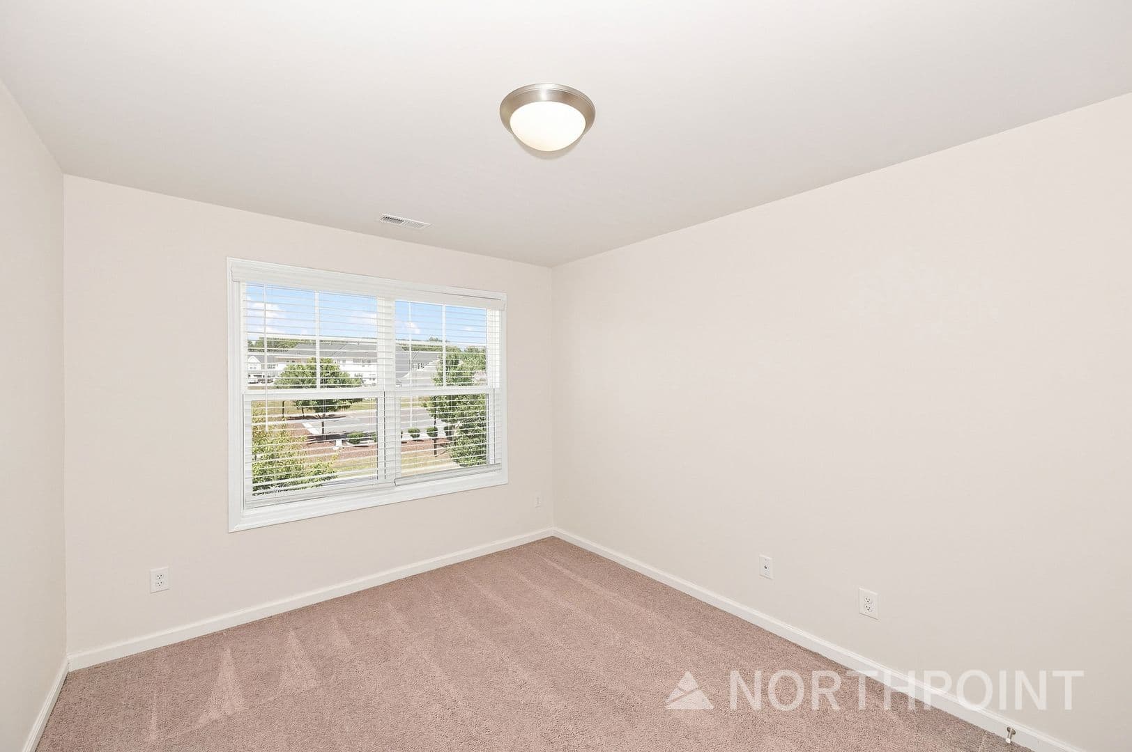 8143 Sheffield Dr — photo 14