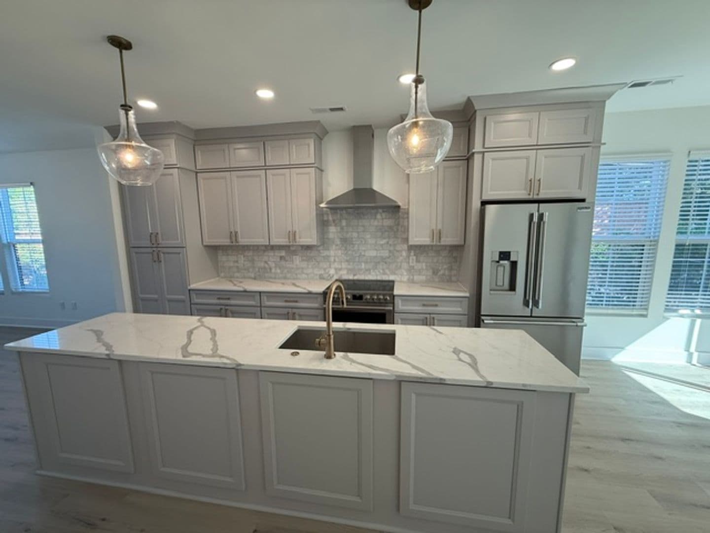 5018 Grayton Al — photo 2