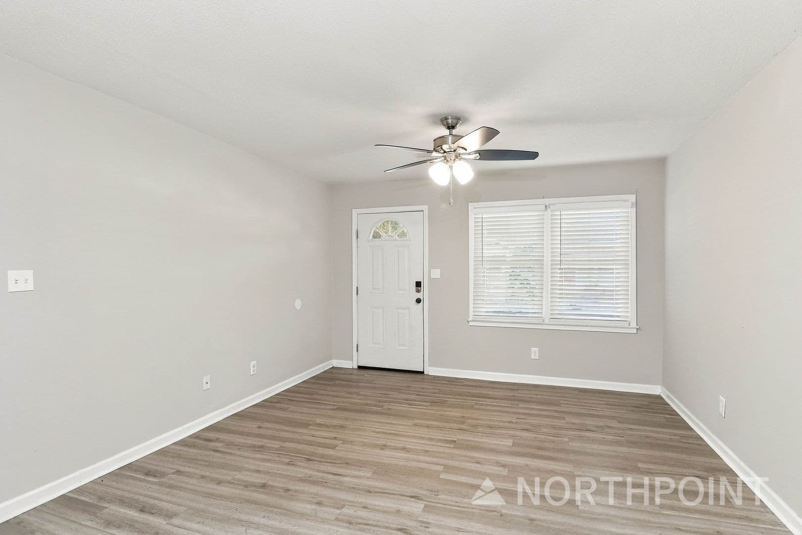 1100 Chandler Dr Suite 104 — photo 1
