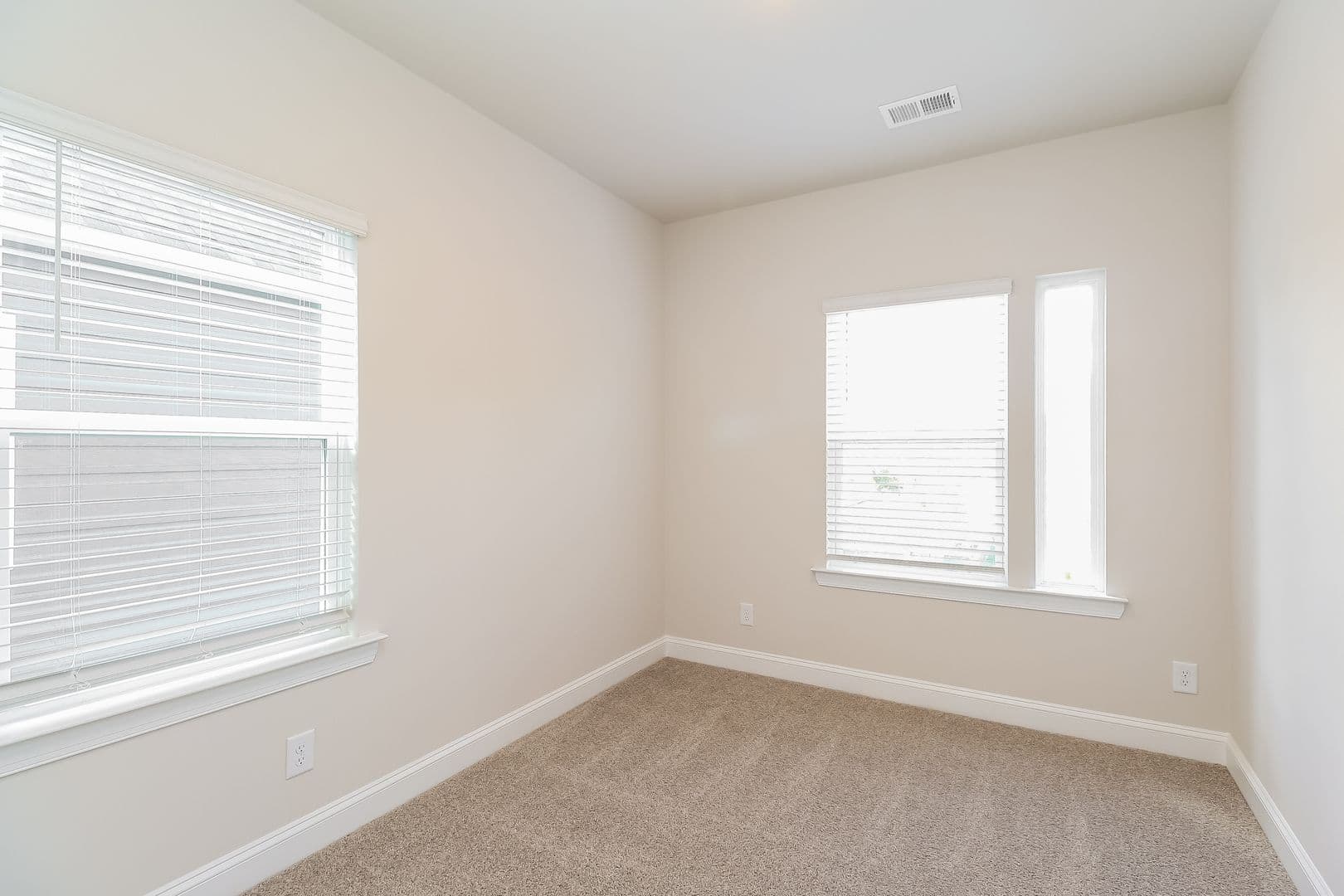 3607 Corbett Street — photo 12