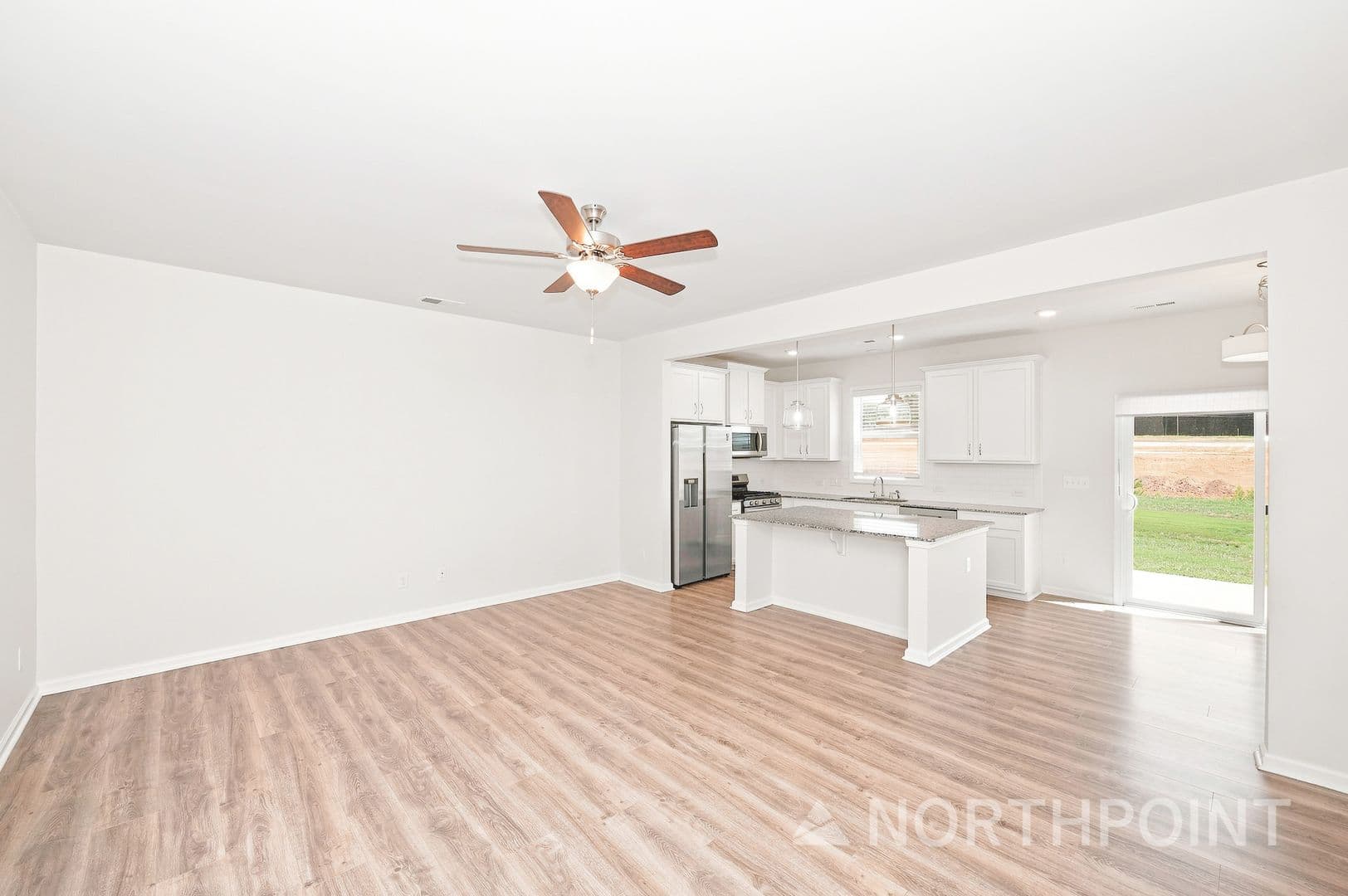 8143 Sheffield Dr — photo 4