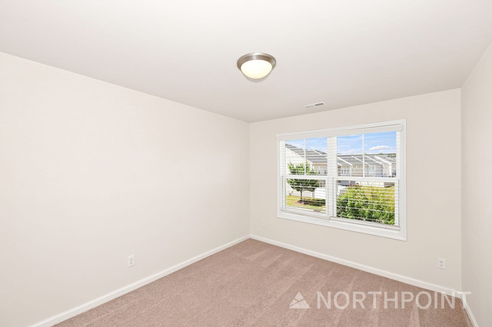 8143 Sheffield Dr — photo 13