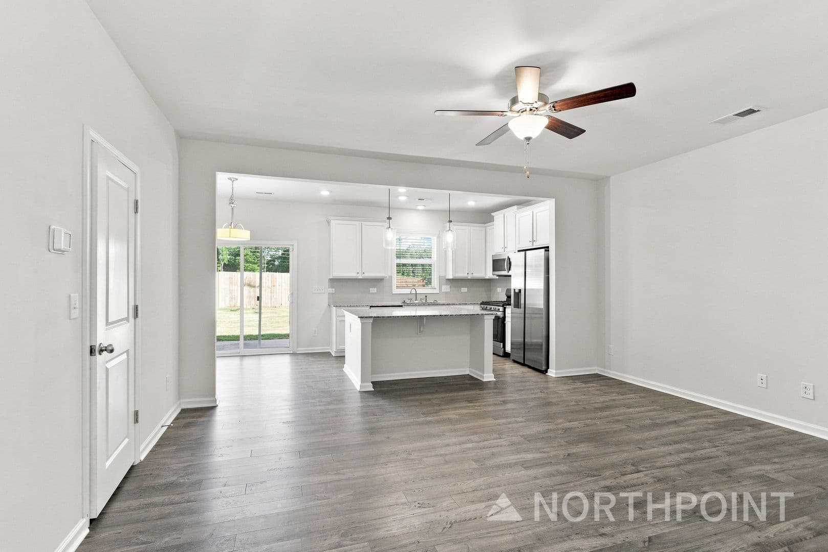 8171 Sheffield Dr — photo 2