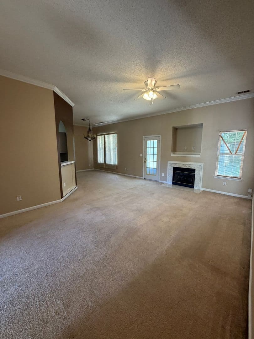 5704 Kemp Mundy Ln — photo 6
