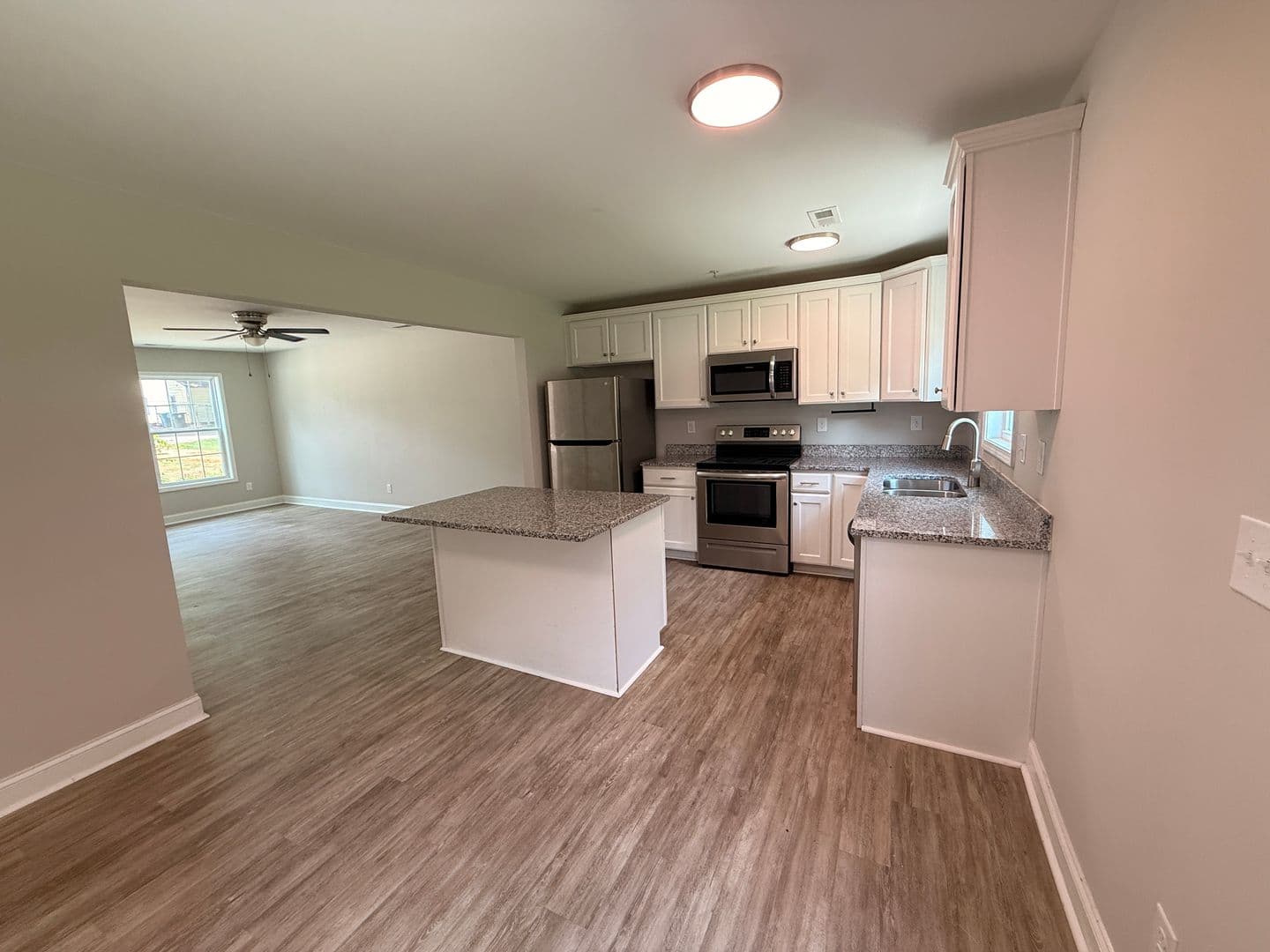 1207 Davis St, Unit 1 — photo 5
