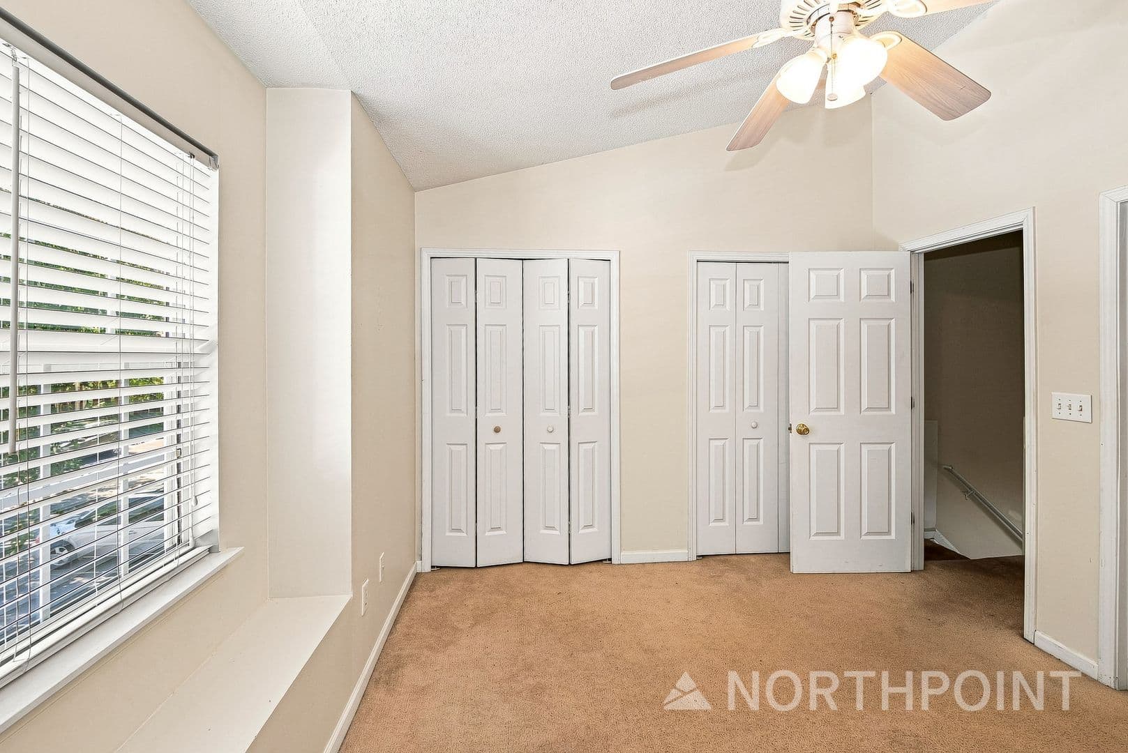 10728 Holly Ridge Blvd — photo 4