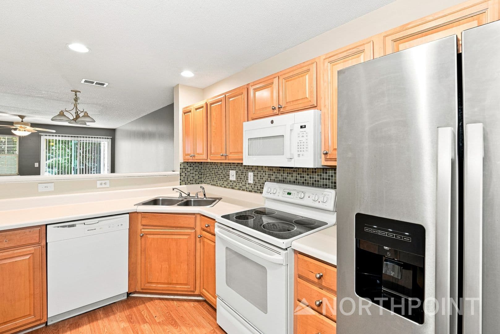 10728 Holly Ridge Blvd — photo 3